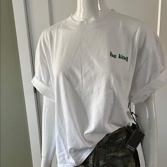 Brunette the Label Cotton Tee NWT - Picture 3 of 9